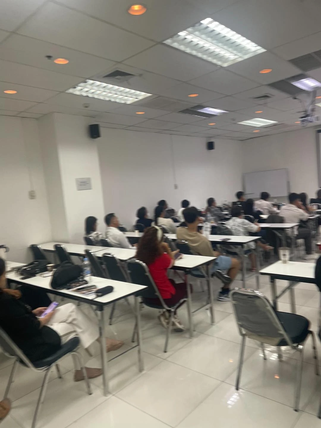 สอนสดสร้างบ้านขาย